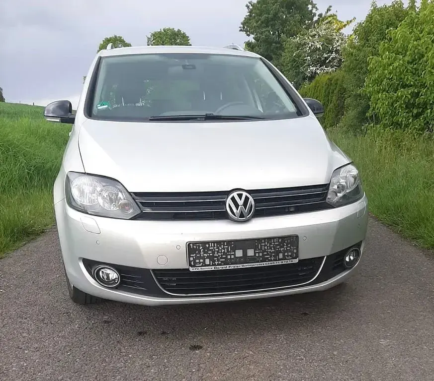 Gebraucht VW Golf 105 PS (77 kW) 2011 Silber Van / Kleinbus