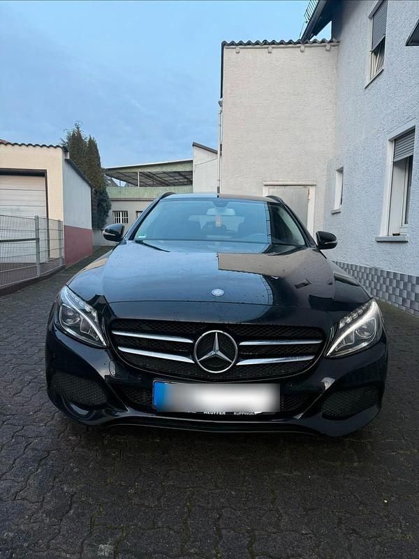 Schwarz Gebraucht 2015 Mercedes C200 Kombi | 11.500 € (Guter Preis) - Bild 1/4