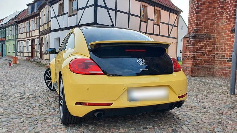 Gebraucht VW Beetle 211 PS (155 kW) 2014 Gelb Kleinwagen