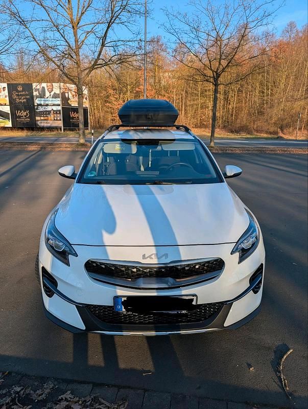 Gebraucht Kia XCeed 141 PS (103 kW) 2022 Weiß SUV