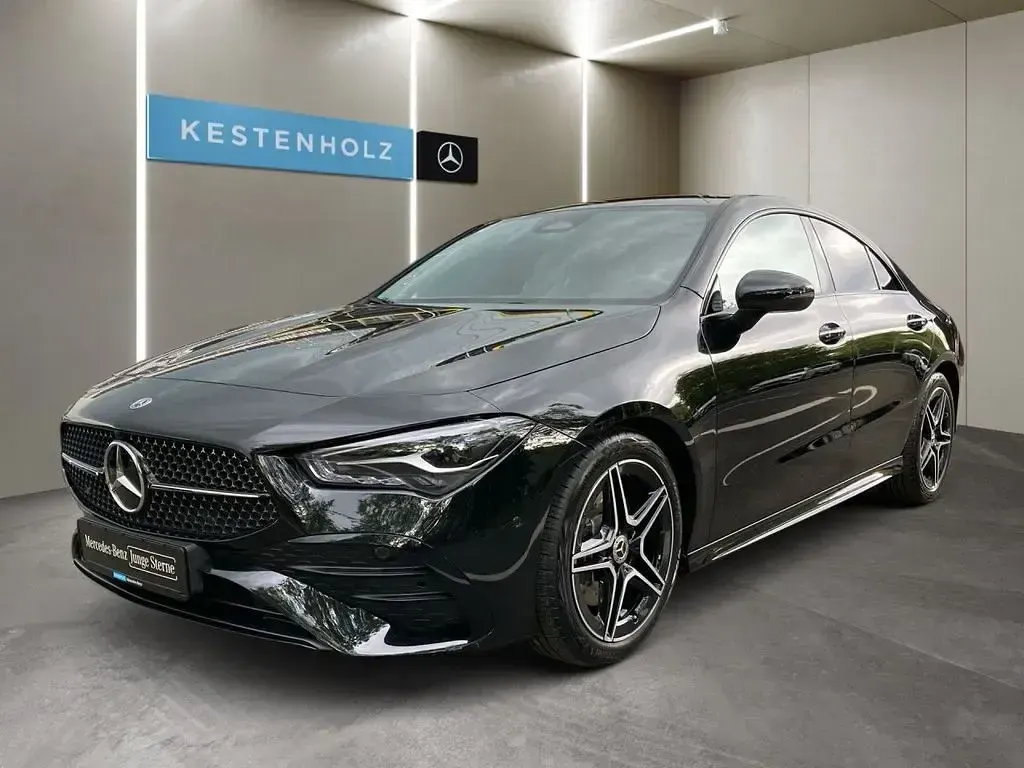 Gebraucht Mercedes CLA200 AMG 163 PS (119 kW) 2025 Schwarz Limousine