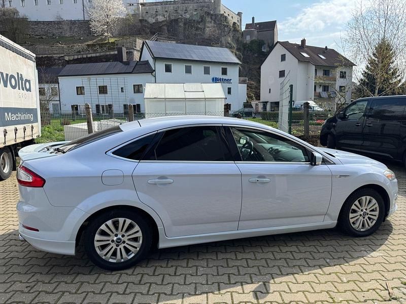 Gebraucht Ford Mondeo Titanium S 200 PS (147 kW) 2011 Weiß Limousine