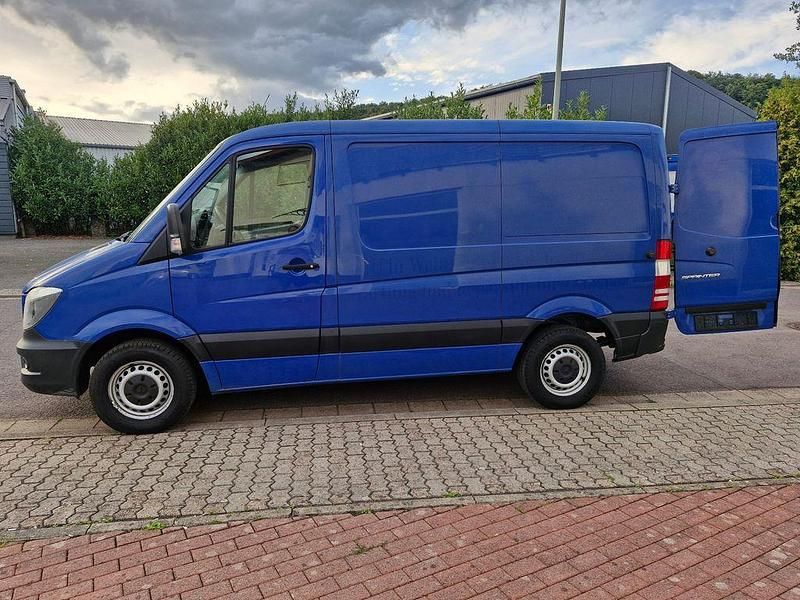 Gebraucht Mercedes 316 163 PS (119 kW) 2013 Blau Van
