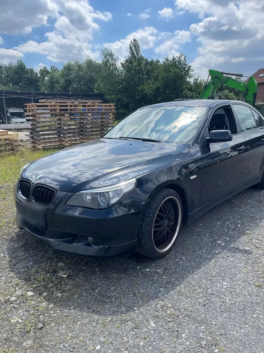 Gebraucht BMW 530 231 PS (169 kW) 2007 Schwarz Limousine