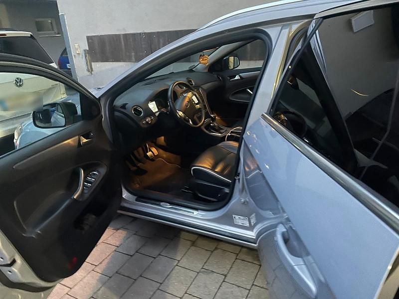 Gebraucht Ford Mondeo 116 PS (85 kW) 2012 Grau Kombi