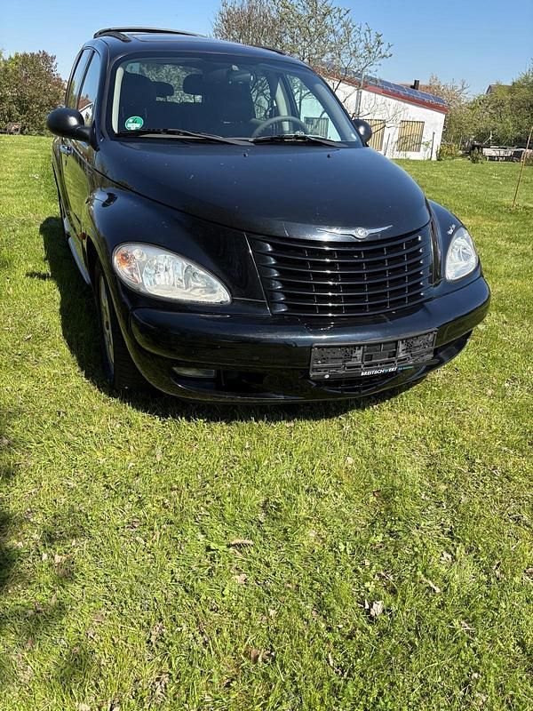 Usado Chrysler PT Cruiser 141 CV (103 kW) 2001 Negro Berlina