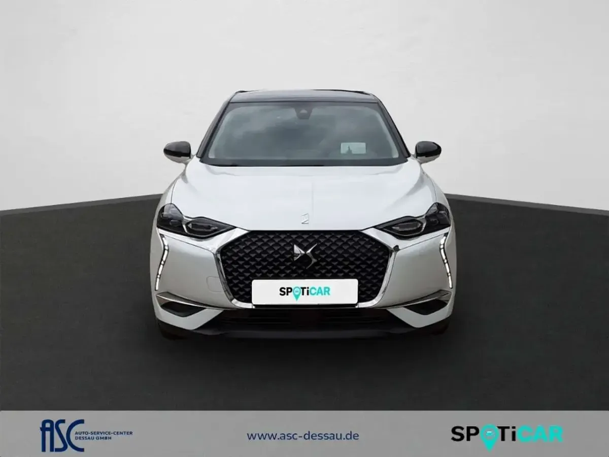 Gebraucht Citroën DS3 So Chic 155 PS (114 kW) 2019 Perlmuttweiss/perlm SUV