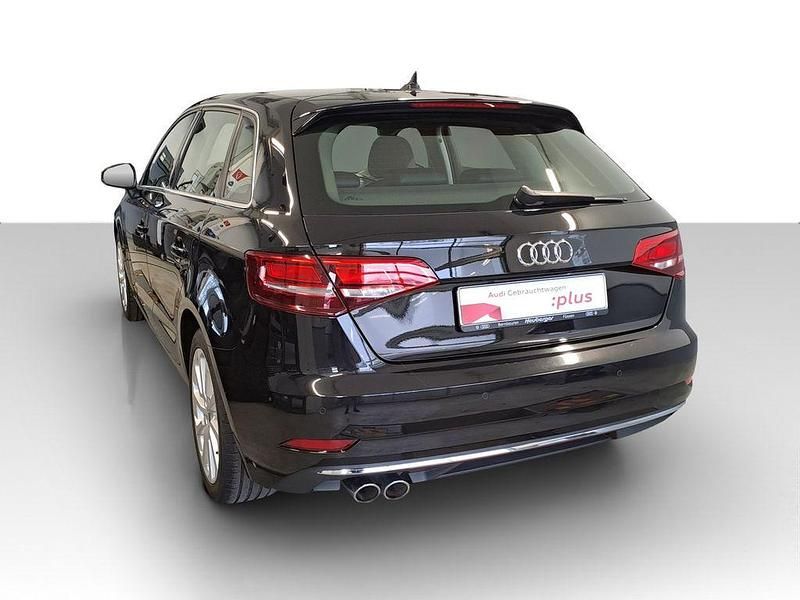 Gebraucht Audi A3 Design 150 PS (110 kW) 2018 Schwarz Limousine