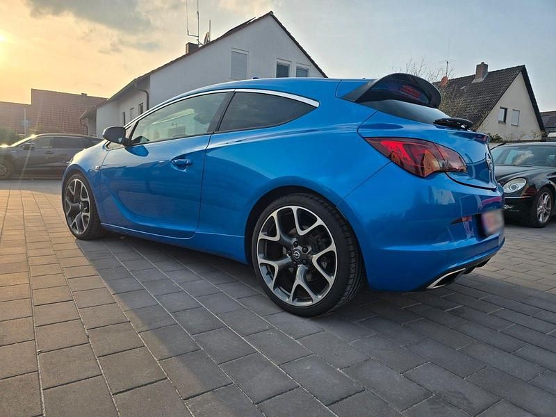 Gebraucht Opel Astra OPC 280 PS (205 kW) 2014 Blau Limousine