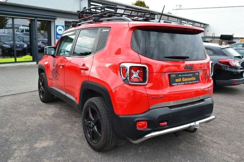 Gebraucht Jeep Renegade Trailhawk 170 PS (125 kW) 2016 Rot SUV