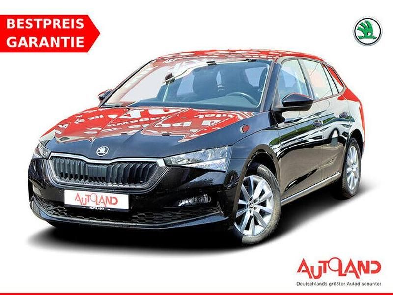 Schwarz Gebraucht 2022 Skoda Scala Ambition Kleinwagen | 18.490 € (Fairer Preis) - Bild 1/4