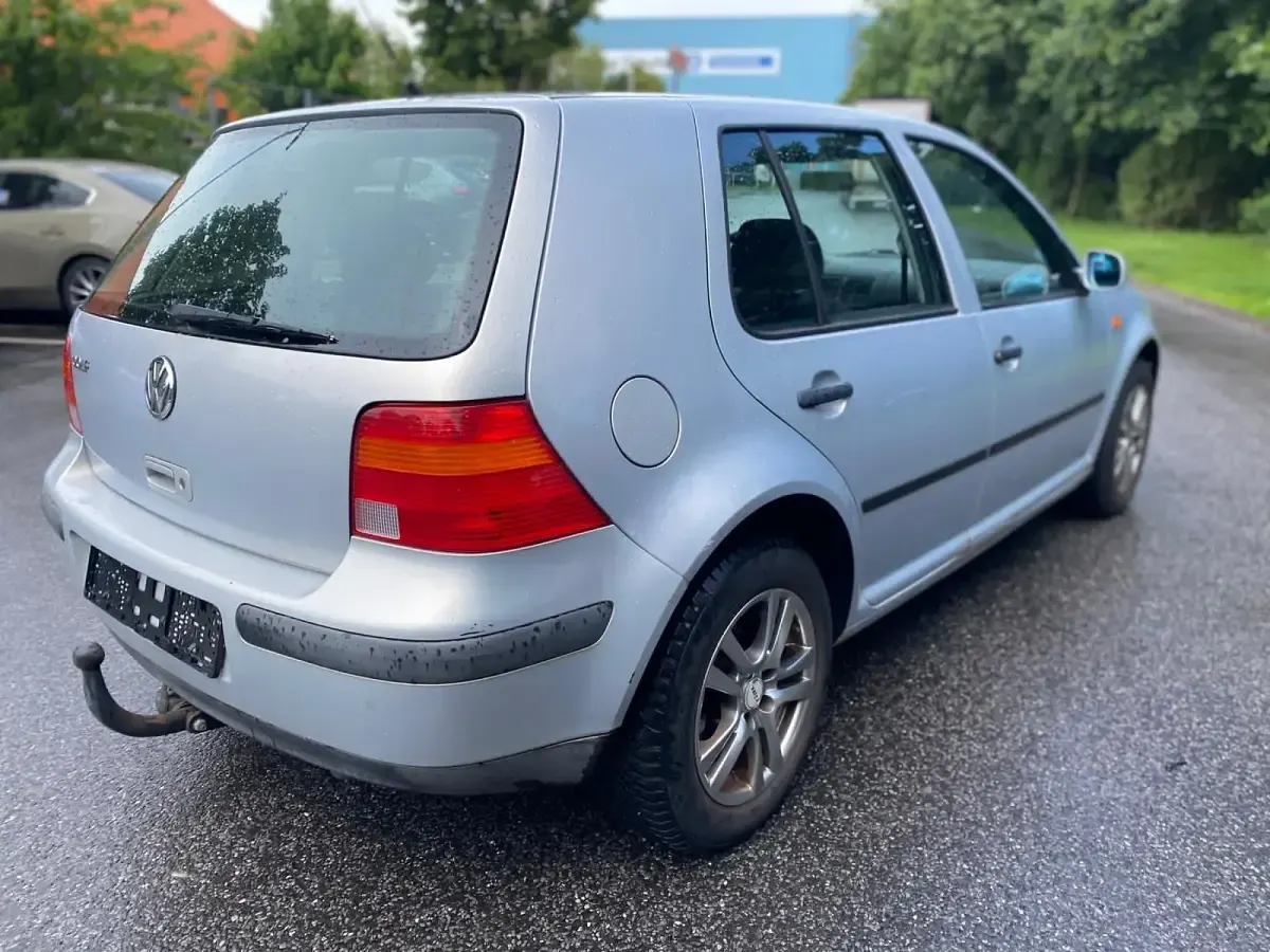 Gebraucht VW Golf III 75 PS (55 kW) 1998 Silber Kleinwagen