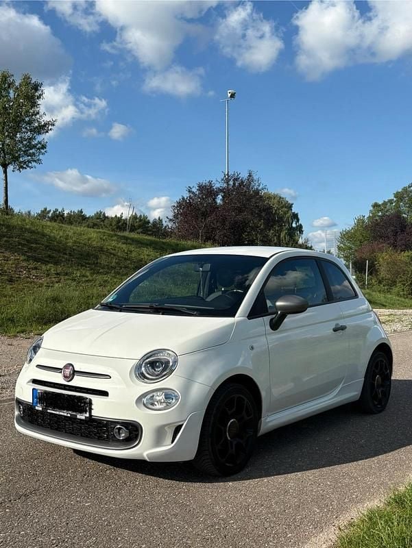 Weiß Gebraucht 2017 Fiat 500S S Kleinwagen | 8.250 € (Fairer Preis) - Bild 1/4