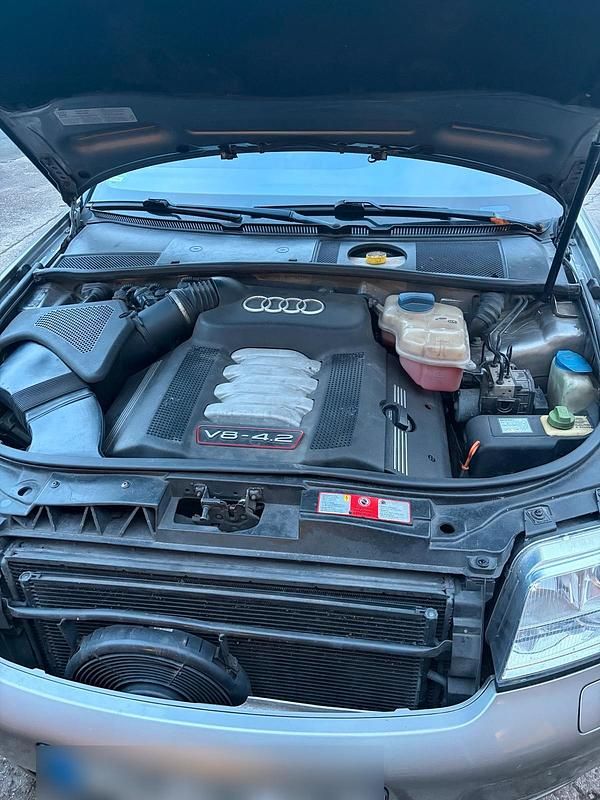 Gebraucht Audi S6 340 PS (250 kW) 2002 Grau Kombi