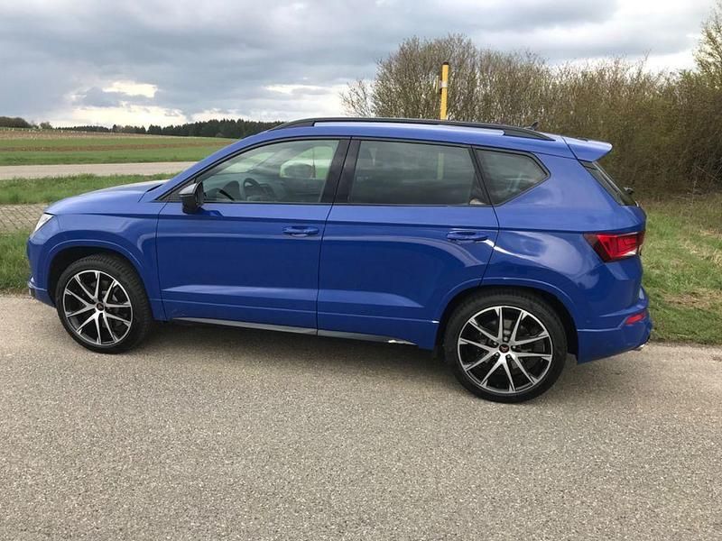 Blau Gebraucht 2019 Cupra Ateca SUV | 24.500 € (Fairer Preis) - Bild 1/2