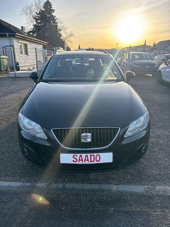Schwarz Gebraucht 2011 Seat Exeo Style Limousine | 2.999 € (Guter Preis) - Bild 1/4