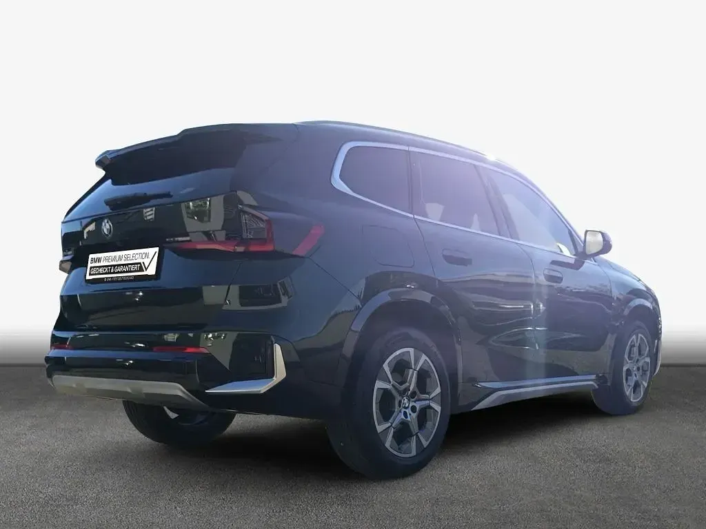 Gebraucht BMW X1 xLine 156 PS (114 kW) 2023 Grün SUV