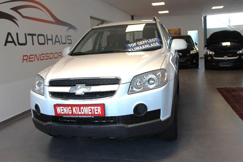 Gebraucht Chevrolet Captiva LS 136 PS (100 kW) 2011 Weiß SUV
