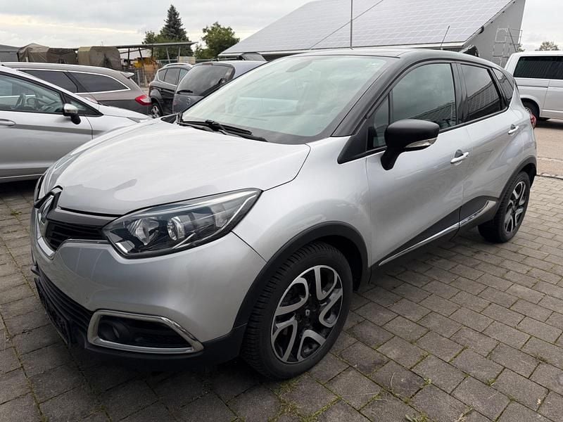 Silber Gebraucht 2015 Renault Captur Luxe SUV | 7.990 € (Superpreis) - Bild 1/4