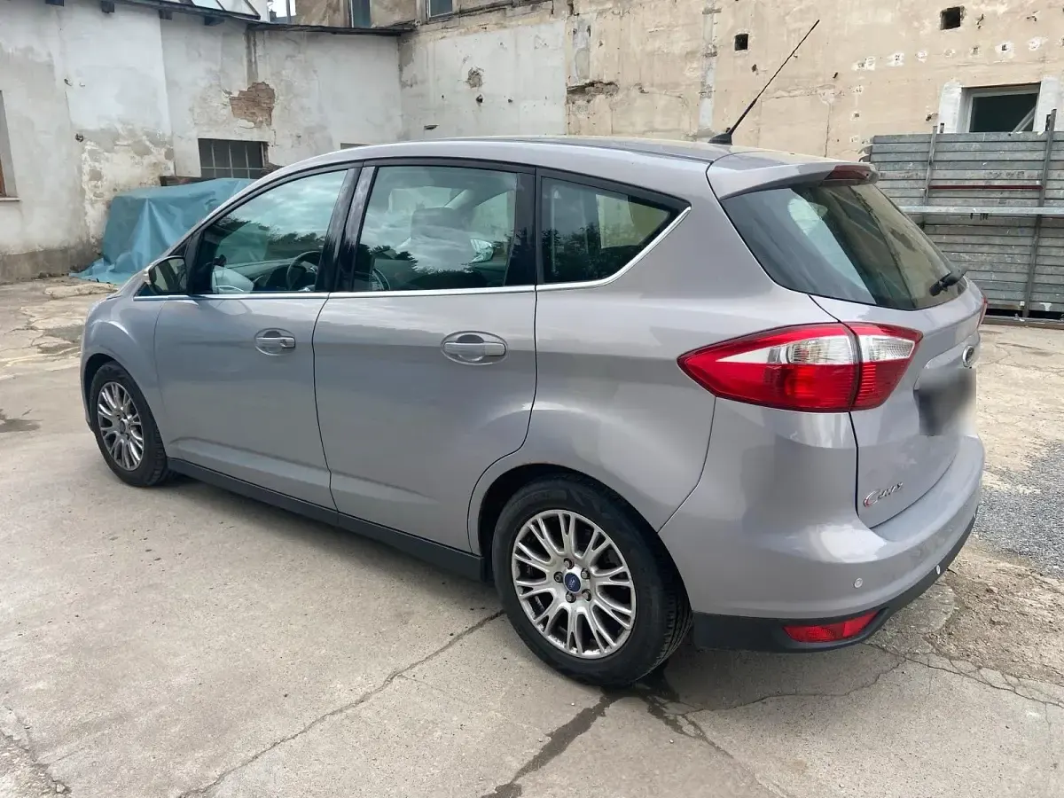Gebraucht Ford C-MAX 150 PS (110 kW) 2011 Silber Van / Kleinbus