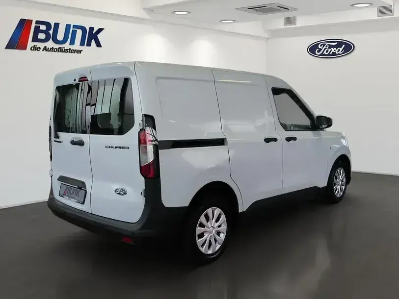 Gebraucht Ford Transit Trend 101 PS (74 kW) 2025 Frozen white  (pn3g Limousine