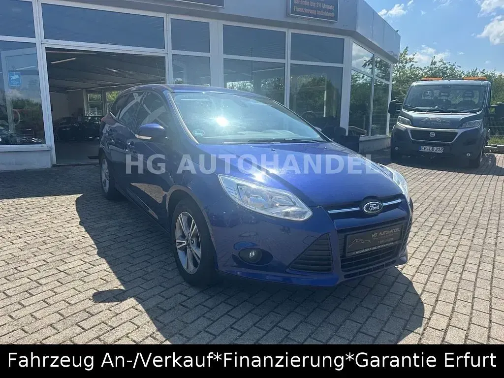 Gebraucht Ford Focus SYNC Edition 101 PS (74 kW) 2014 Blau Limousine