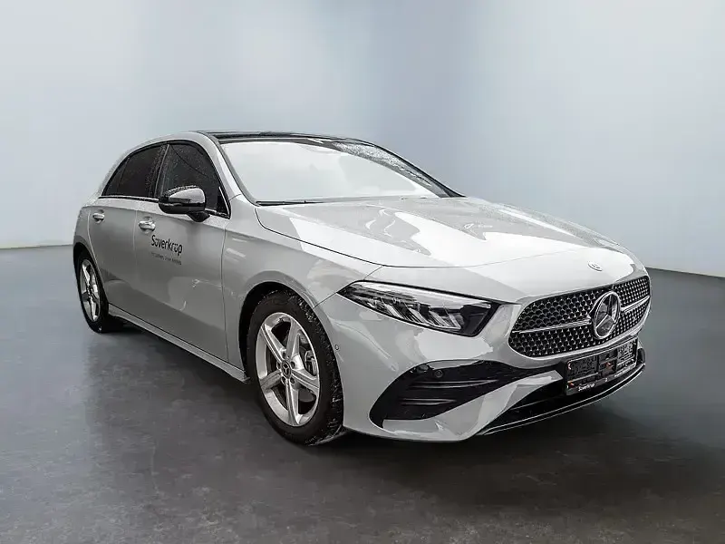 Gebraucht Mercedes A180 AMG 116 PS (85 kW) 2026 Grau Limousine