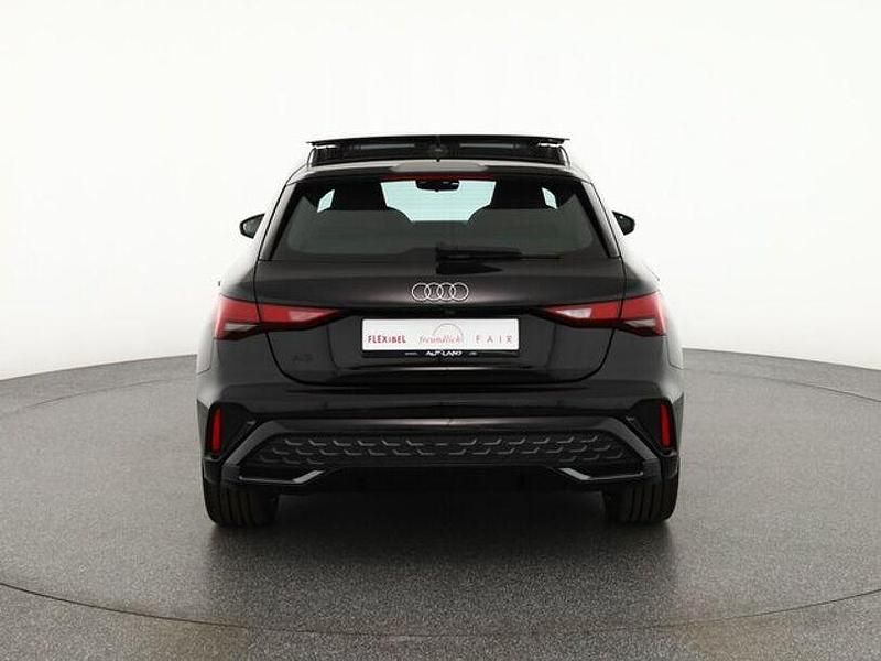Neu Audi A3 S-Line 150 PS (110 kW) 2025 Schwarz Limousine