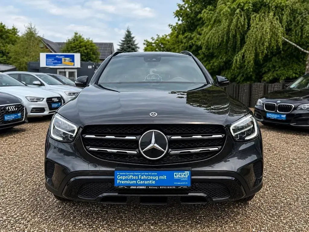 Gebraucht Mercedes GLC220 AMG 194 PS (142 kW) 2022 Grau SUV