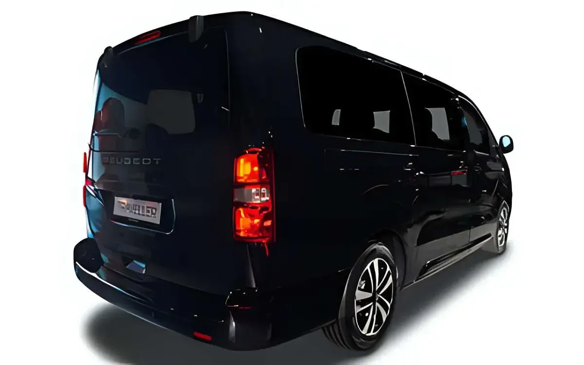 Neu Peugeot Traveller Active 179 PS (131 kW) 2025 Wählbar (bei metallic +) Van / Kleinbus