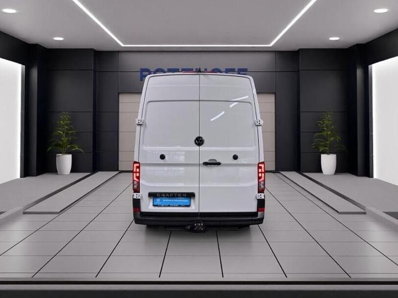 Gebraucht VW Crafter 177 PS (130 kW) 2024 Weiss Van