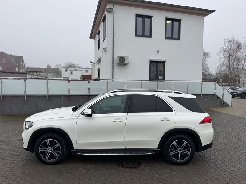 Weiß Gebraucht 2022 Mercedes GLE300 SUV | 50.900 € (Superpreis) - Bild 1/4