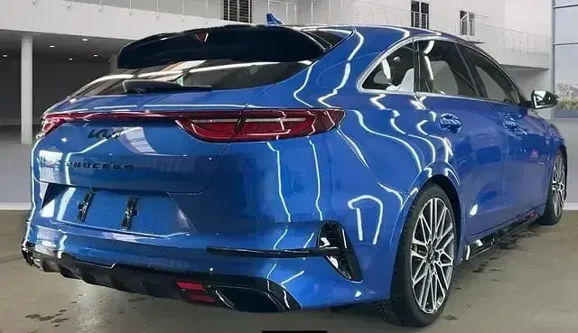 Gebraucht Kia ProCeed 204 PS (150 kW) 2022 (b3l) blue flame met. Kombi