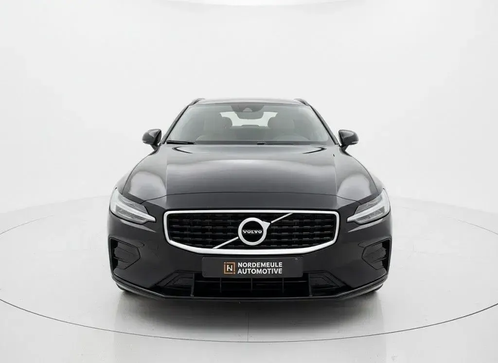 Gebraucht Volvo V60 R-Design 190 PS (139 kW) 2020 Schwarz Kombi