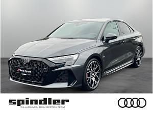 Neu Audi RS3 Ambiente 400 PS (294 kW) 2025 Grau (daytonagrau perleffekt) Limousine