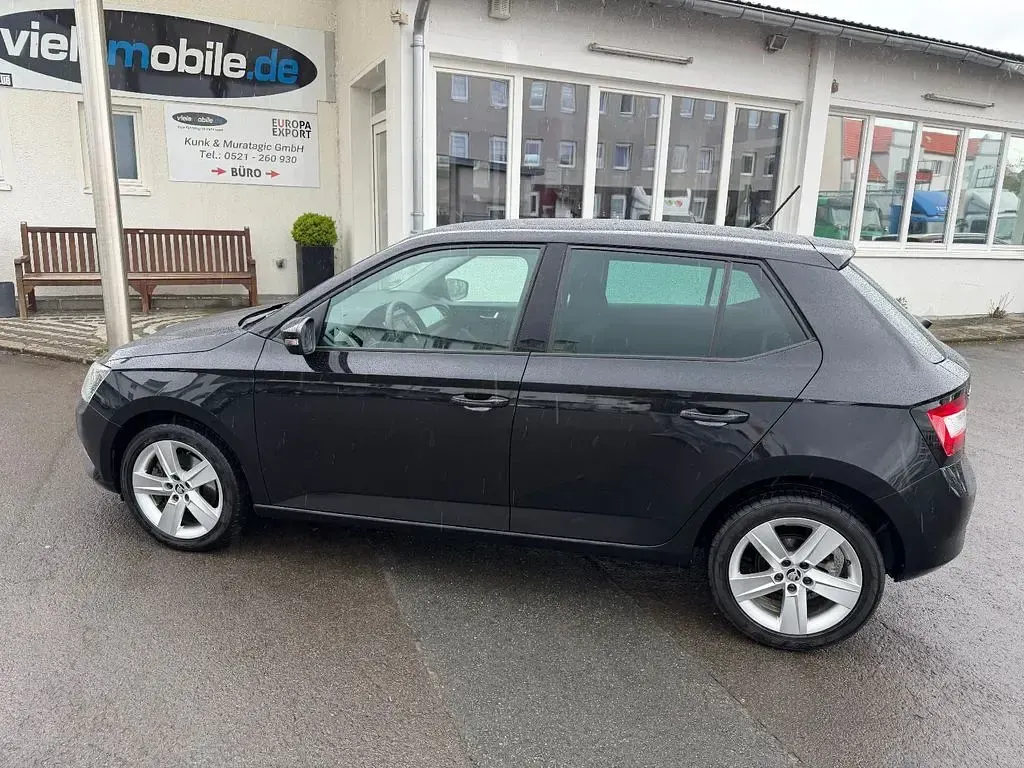 Gebraucht Skoda Fabia Comfort 110 PS (80 kW) 2015 Schwarz Limousine