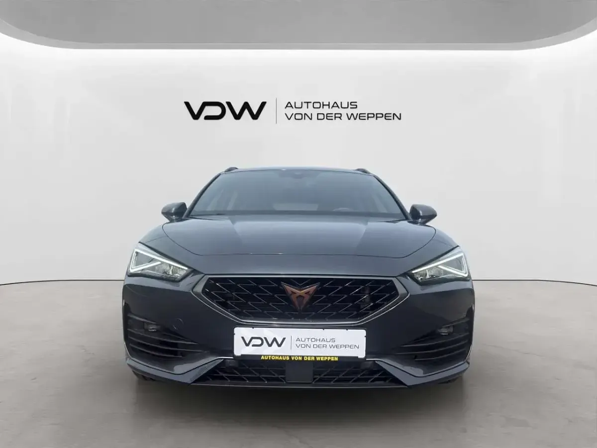 Gebraucht Cupra Leon VZ 310 PS (228 kW) 2023 Magnetic tech (grau) Kombi