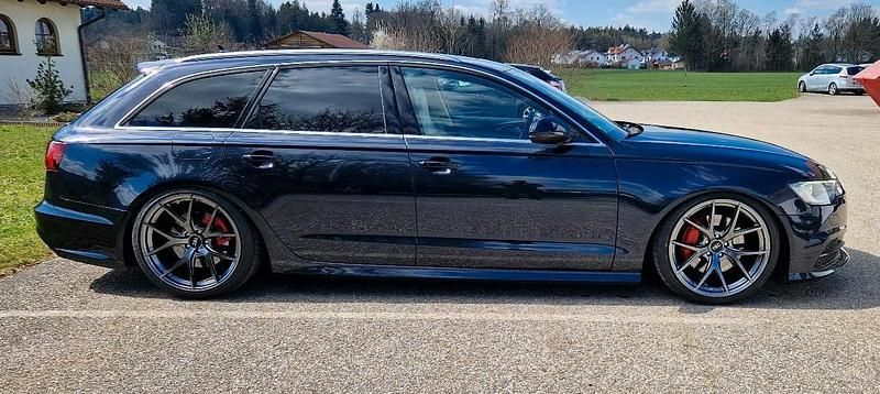 Gebraucht Audi A6 Business 218 PS (160 kW) 2016 Blau Kombi