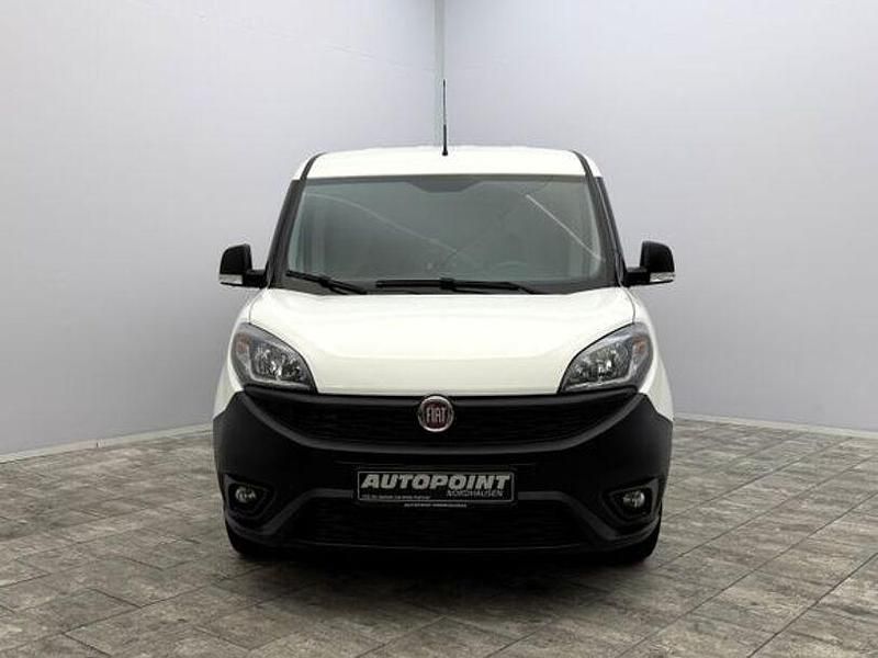 Gebraucht Fiat Doblò 101 PS (74 kW) 2022 Weiß Van / Kleinbus