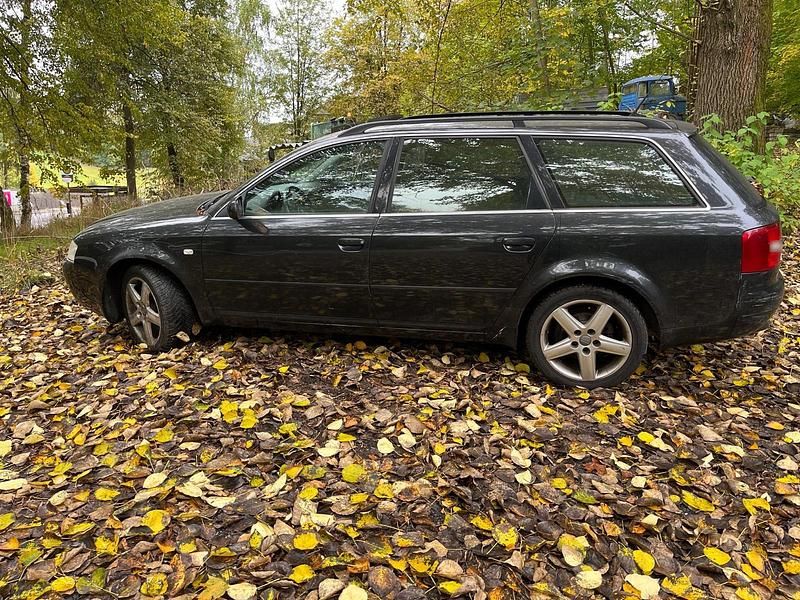 Gebraucht Audi A6 180 PS (132 kW) 2003 Schwarz Kombi