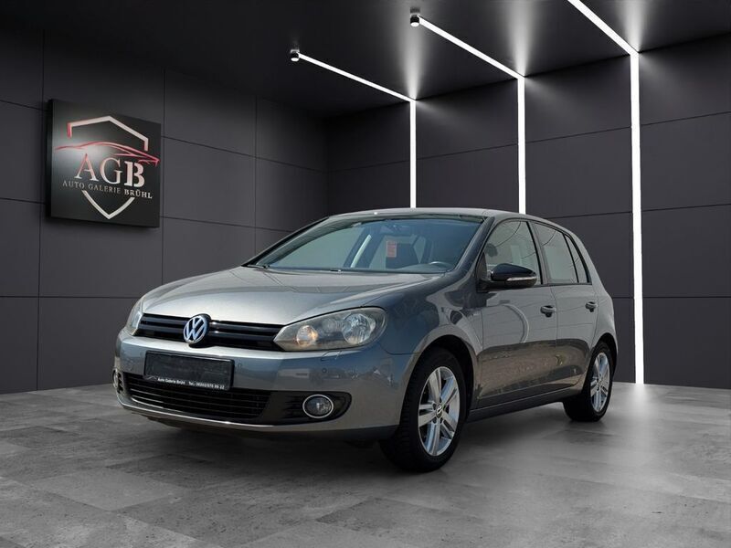 Grau Gebraucht 2012 VW Golf VI Match Limousine | 6.490 € (Fairer Preis) - Bild 1/4