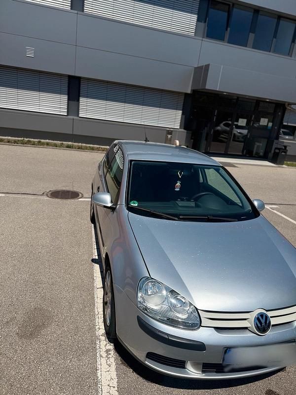 Gebraucht VW Golf IV 75 PS (55 kW) 2005 Beige Kleinwagen