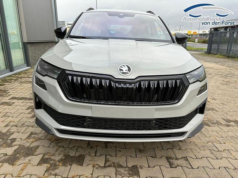 Gebraucht Skoda Karoq SportLine 150 PS (110 kW) 2024 Wählbar SUV