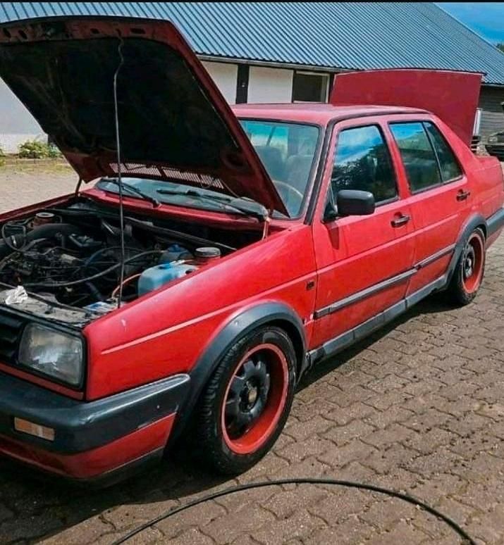 Gebraucht VW Jetta 70 PS (51 kW) 1990 Rot Limousine