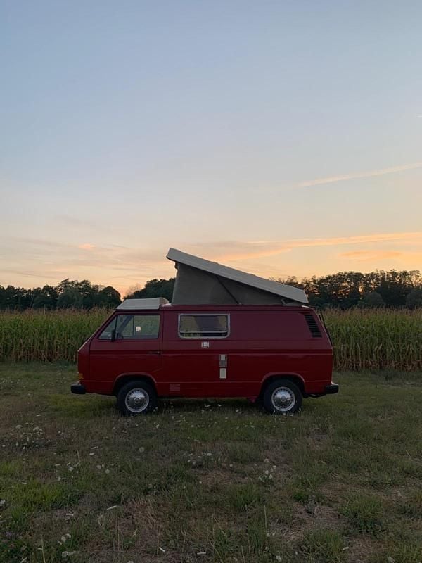 Rot Gebraucht 1985 VW T3 Van | 12.999 € - Bild 1/4