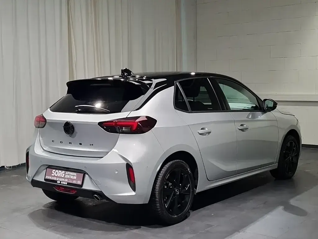 Gebraucht Opel Corsa 101 PS (74 kW) 2025 Silber Kleinwagen