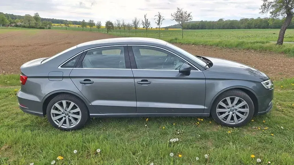 Używany Audi A3 150 KM (110 kW) 2020 Szary Sedan/Limuzyna