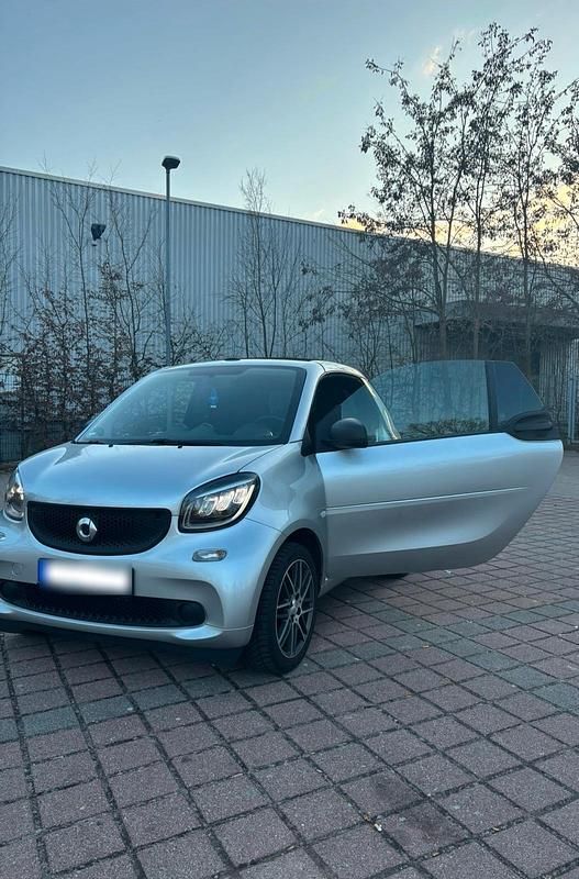 Gebraucht Smart ForTwo Cabrio Brabus 71 PS (52 kW) 2019 Silber Cabrio