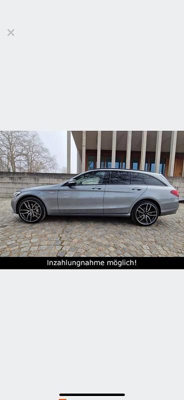 Grau Gebraucht 2015 Mercedes C400 Kombi | 21.500 € (Fairer Preis) - Bild 1/4