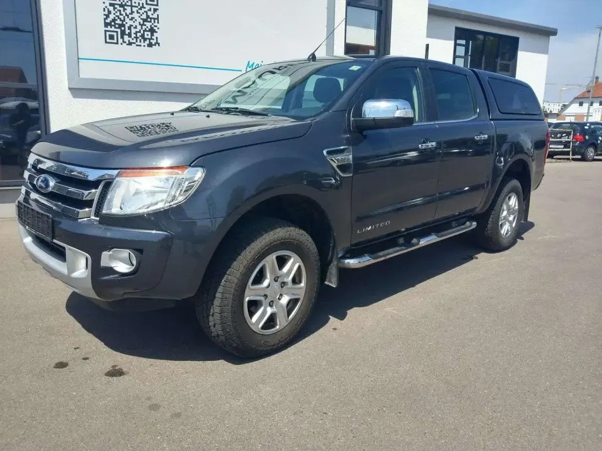 Gebraucht Ford Ranger Limited 150 PS (110 kW) 2015 Grau metallic Pickup